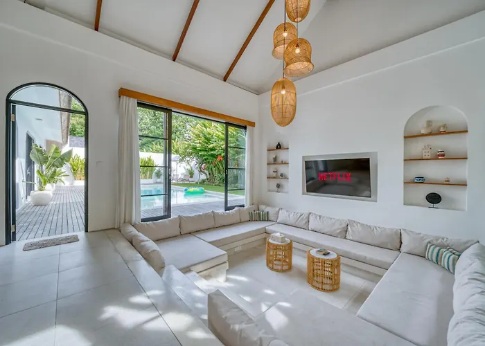 Yasmine Althea By Senada Villa Uluwatu (Bali)